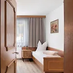 Vendégház Gaestehaus Berta
