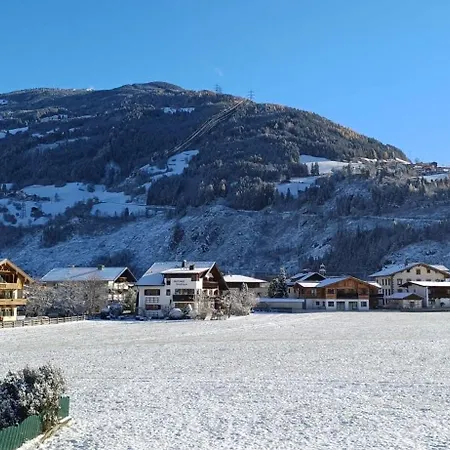 Gaestehaus Berta Guest house Zell am Ziller