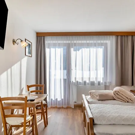 Гостевой дом Gaestehaus Berta Цель-ам-Циллер