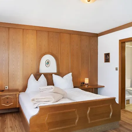 Gaestehaus Berta 3* Цель-ам-Циллер