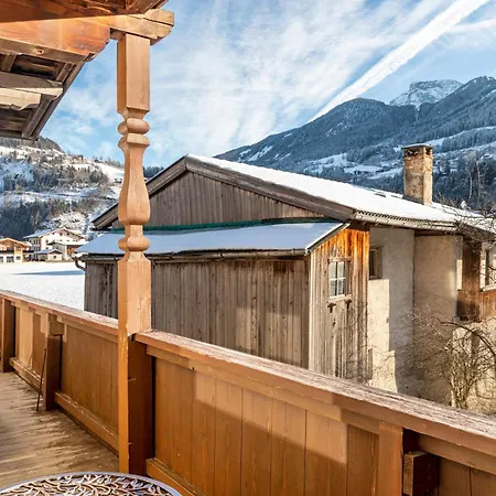 Гостевой дом Gaestehaus Berta Цель-ам-Циллер
