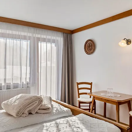 Gaestehaus Berta 3* Цель-ам-Циллер