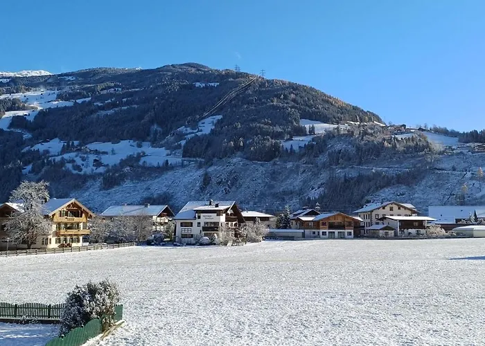 Gaestehaus Berta ゲストハウス ツェル・アム・ツィラー